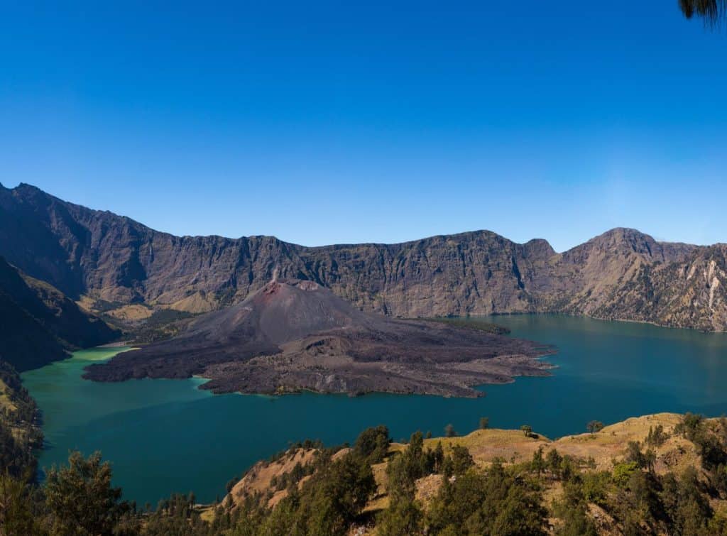 best mountain to hike in indonesia